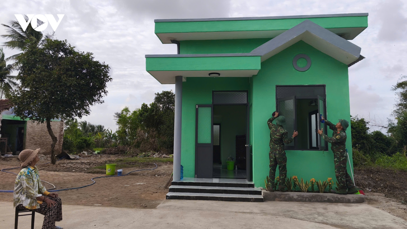 “Chiến dịch Quang Trung” - Đắk Lắk tăng tốc hoàn thành giao nhà trước ngày 15/1