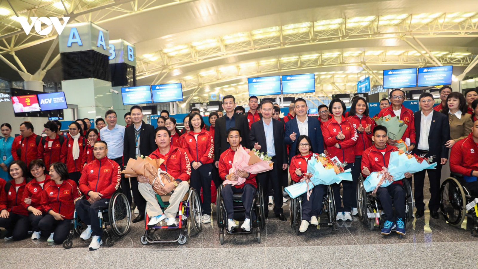 Đoàn Thể thao người khuyết tật Việt Nam lên đường dự ASEAN Para Games 13