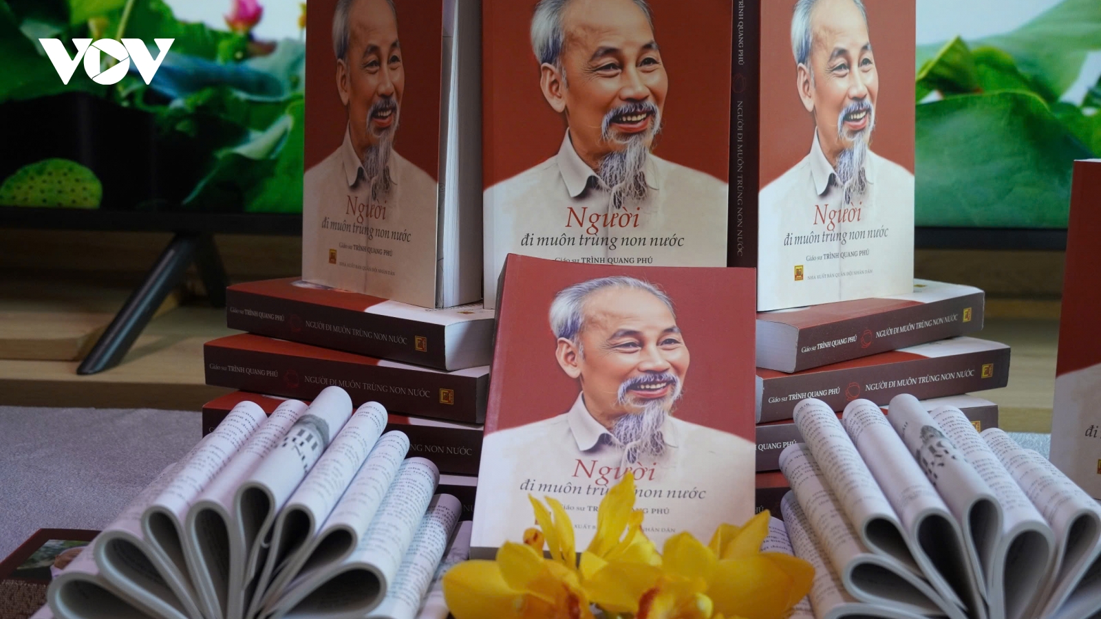 Cuốn sách về hành trình trước khi Bác Hồ ra đi tìm đường cứu nước