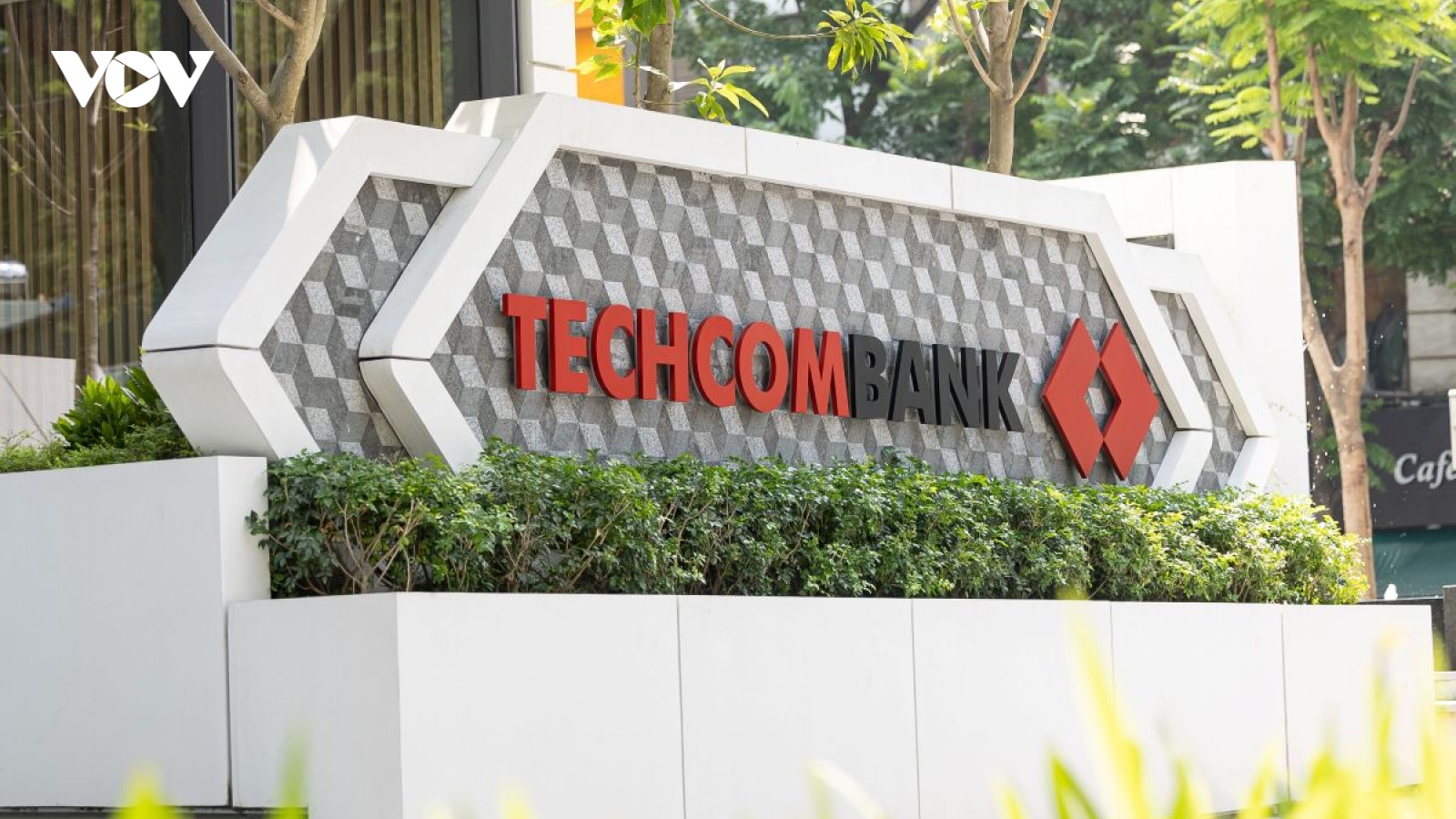 Techcombank lập kỷ lục lợi nhuận 2025 nhờ sức mạnh hệ sinh thái và nền tảng số
