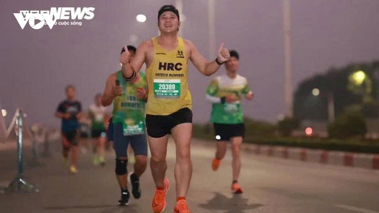 Trả giá đắt vì tập thể thao theo phong trào, 'so kè' thành tích