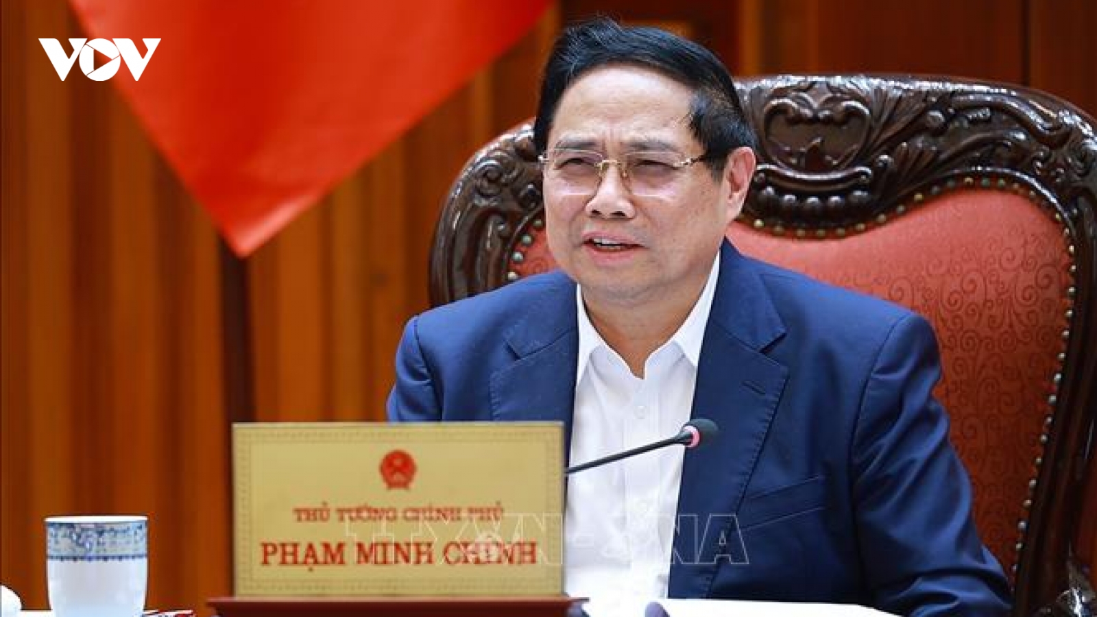 Chính phủ quyết định giảm một loạt thuế với xăng dầu