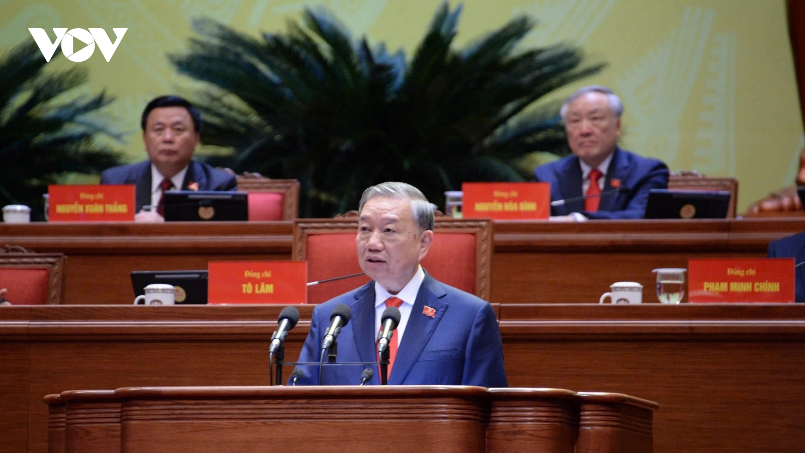 Lấy khoa học - công nghệ làm bệ phóng cho tăng trưởng