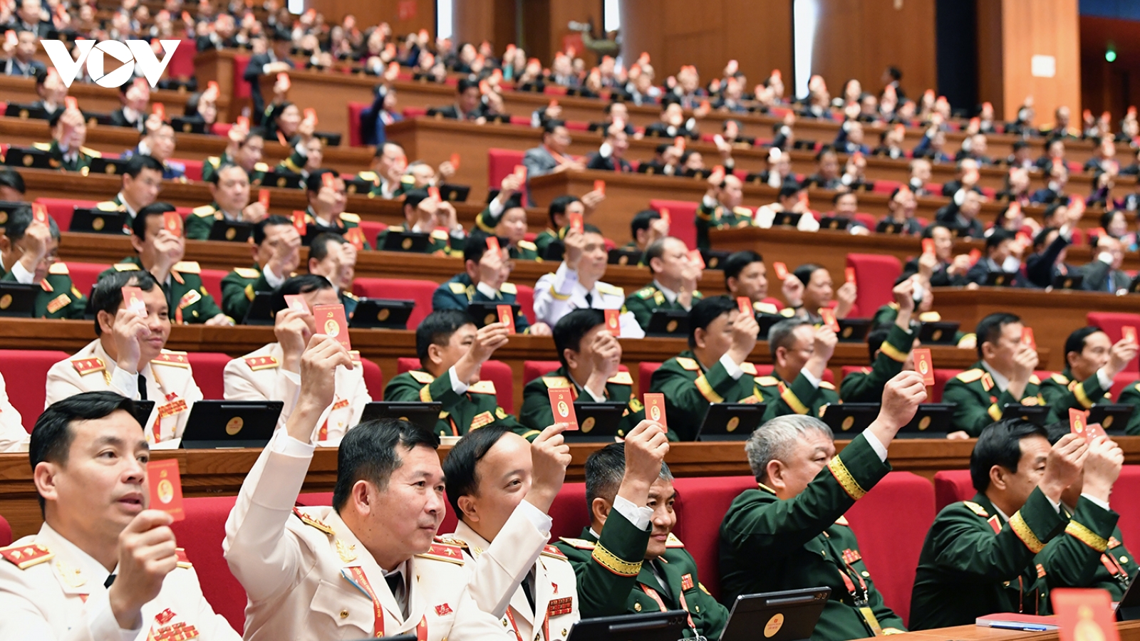 1.586 đại biểu dự phiên họp trù bị Đại hội XIV của Đảng