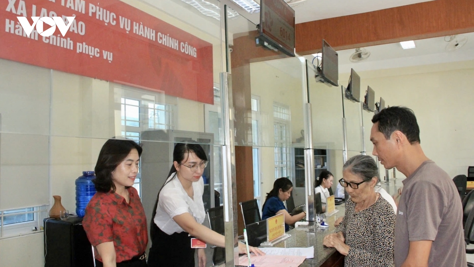 Triển khai Nghị quyết 57 về cơ sở, người dân không còn lo “xã rộng, tỉnh dài”