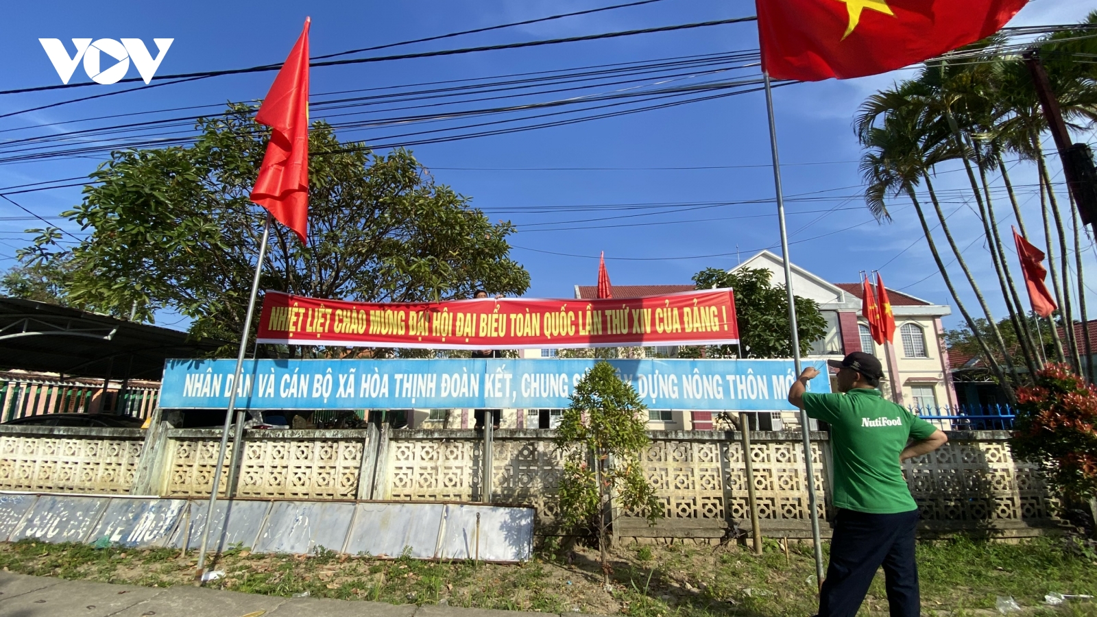 Vùng lũ Hoà Thịnh hồi sinh - niềm tin, niềm vui hướng về Đại hội XIV của Đảng