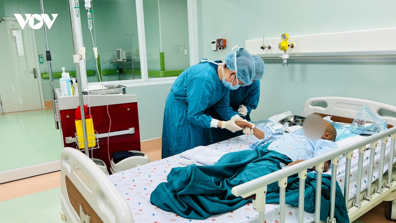 Ghép tế bào gốc thành công, cứu sống bệnh nhi suy tủy mức độ nặng