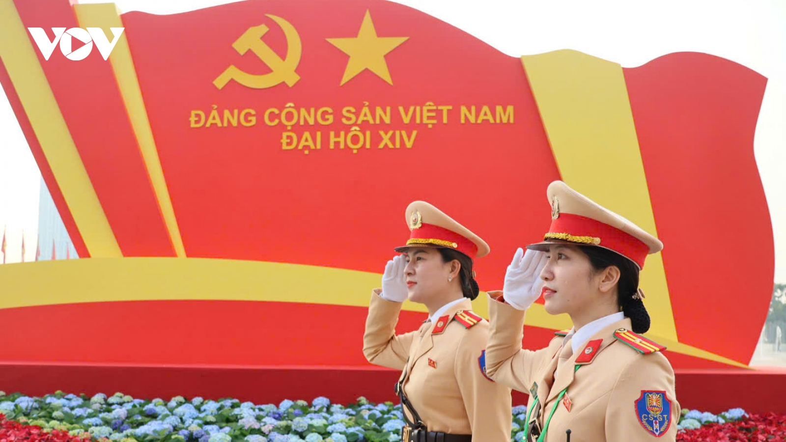 Công an Hà Nội diễn tập phương án dẫn đoàn, bảo đảm an ninh Đại hội XIV
