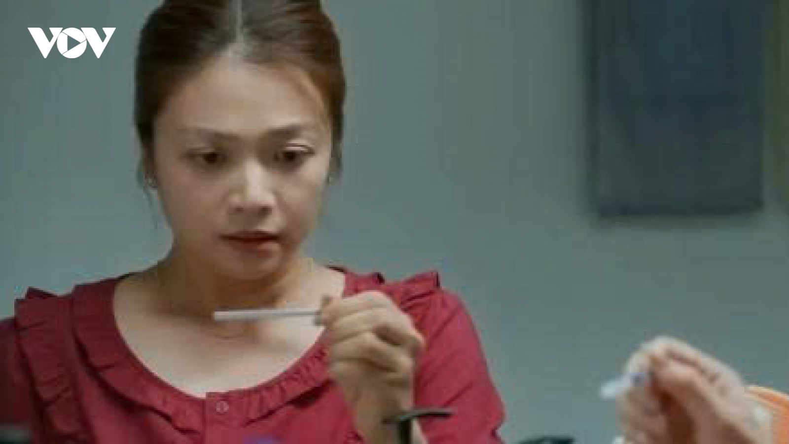Gia đình trái dấu tập 27: Bà Ánh mừng khi que thử thai báo một vạch