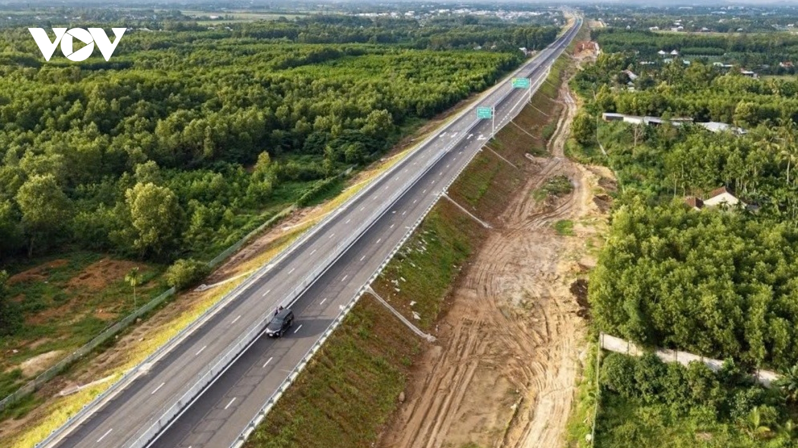 Thông xe vận hành đoạn cao tốc Quảng Ngãi - Hoài Nhơn từ 11 giờ ngày 12/2