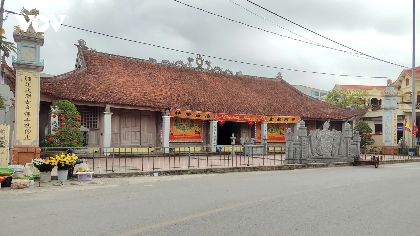 Tết về ngôi đình hơn 200 tuổi ở Quảng Ninh