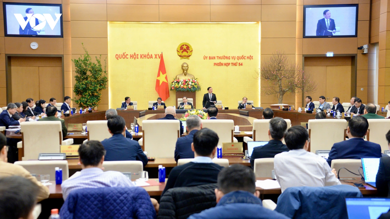 Chủ tịch Quốc hội: Khắc phục bằng được tình trạng "tổ chức thực hiện là khâu yếu"