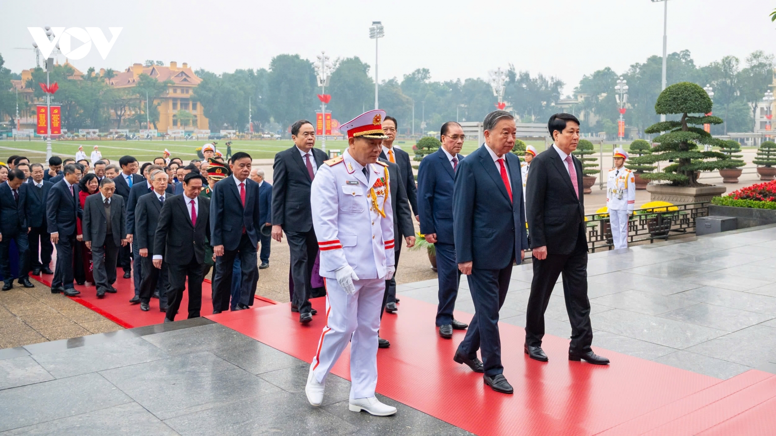 Lãnh đạo Đảng, Nhà nước vào Lăng viếng Chủ tịch Hồ Chí Minh