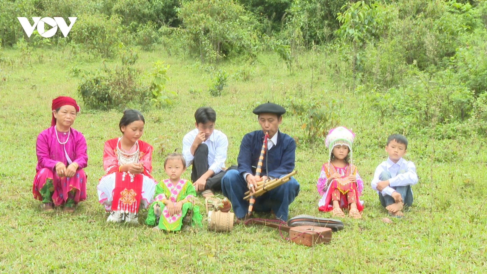 Tiếng khèn Mông trên đỉnh Phiêng Đén