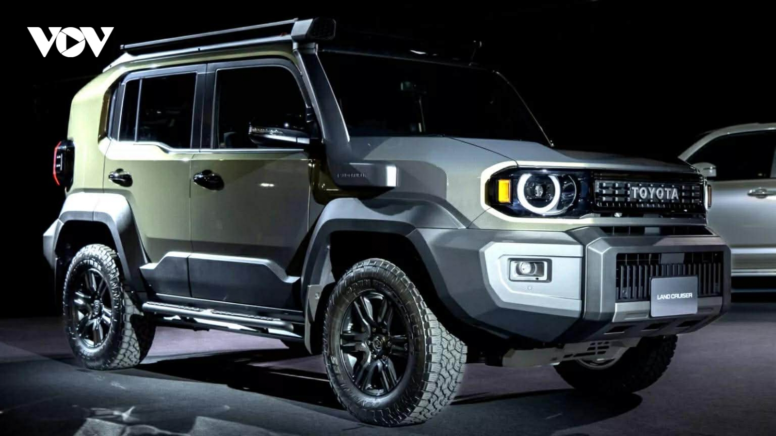 Toyota Land Cruiser FJ 2026 lộ diện động cơ và có thêm bản diesel