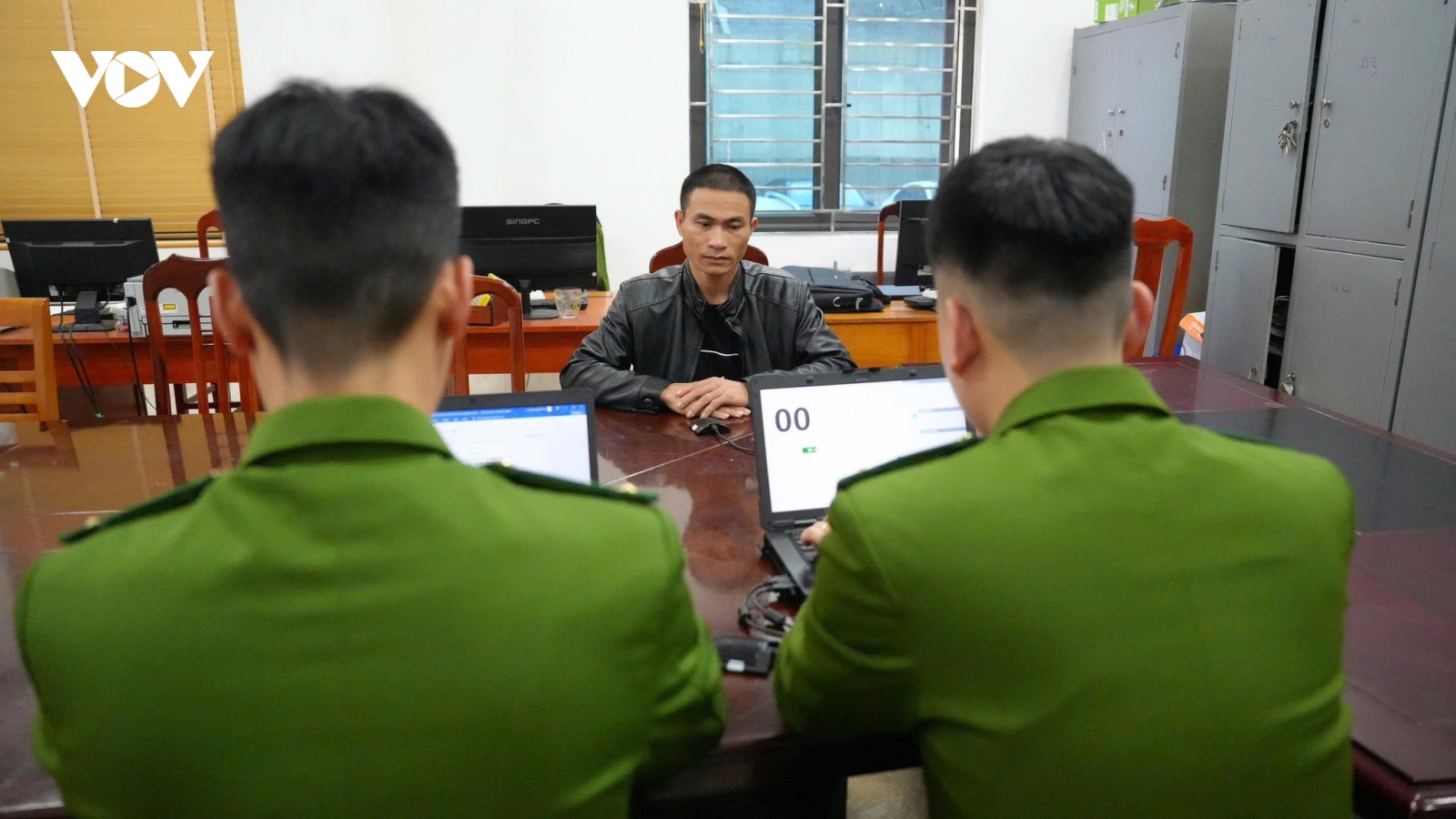 Khởi tố, bắt tạm giam lái tàu chở đá trong vụ tai nạn tại hồ Thác Bà