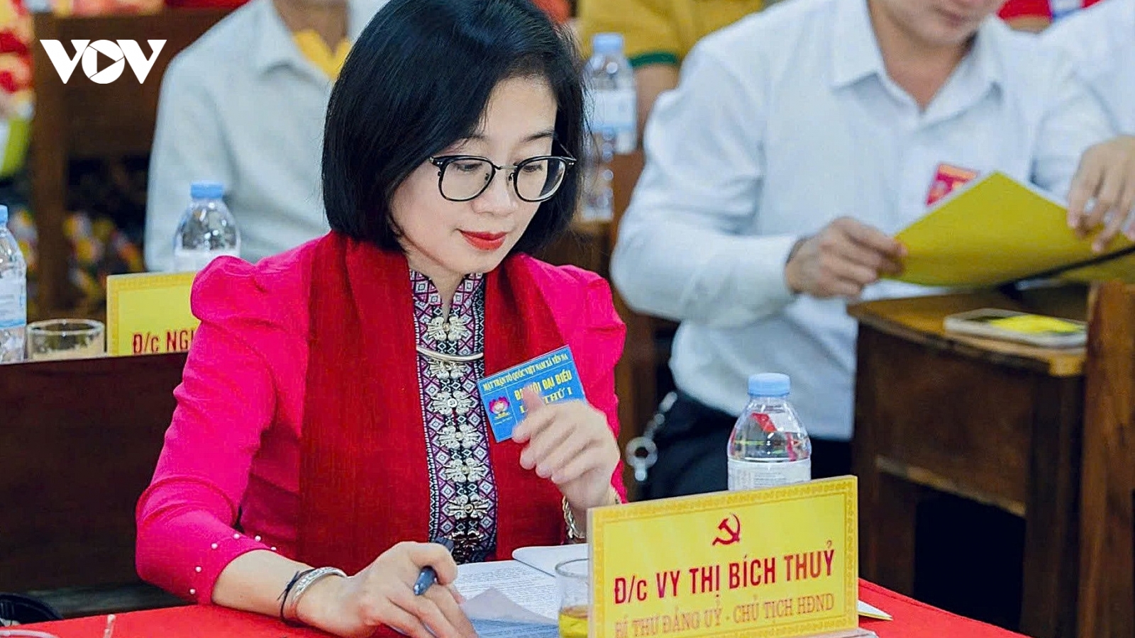 Bí thư Đảng uỷ xã ở Nghệ An công khai số điện thoại trên mạng xã hội