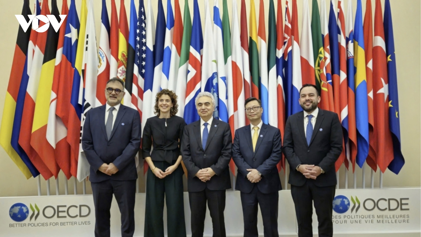 Vietnam officially becomes IEA associate country