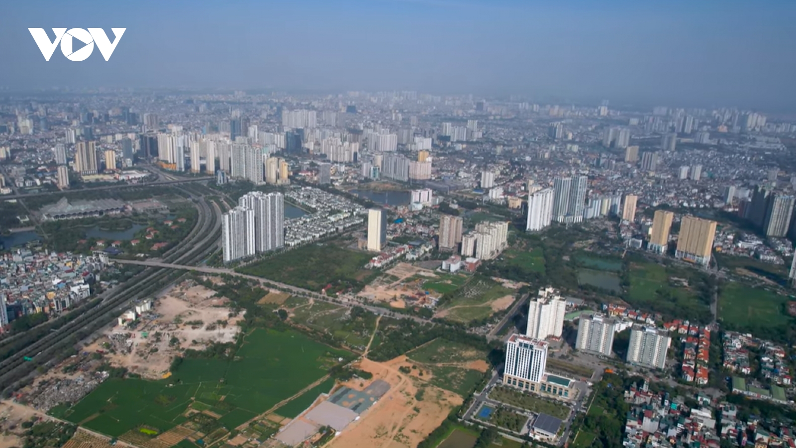 Giải bài toán nguồn lực phục vụ tăng trưởng 2 con số