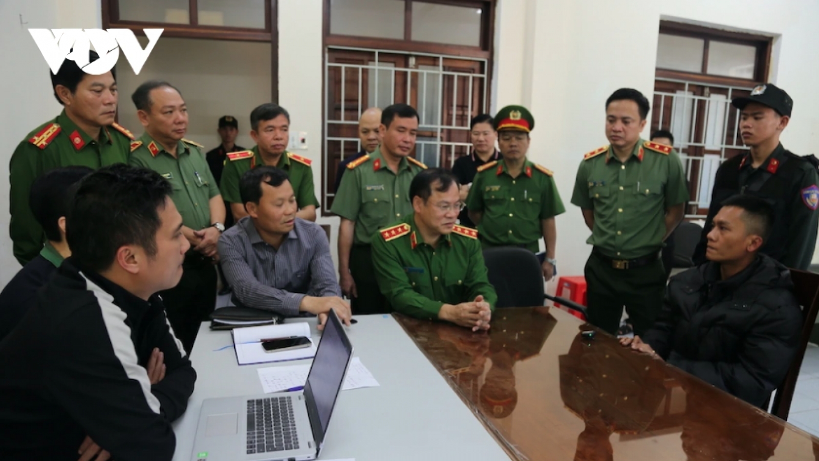 Tháng “củ mật”, chuyên gia khuyến cáo đề phòng cướp ngân hàng, tiệm vàng