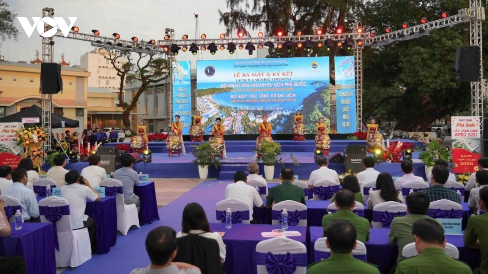 Phu Quoc launches rapid response team, multilingual QR system