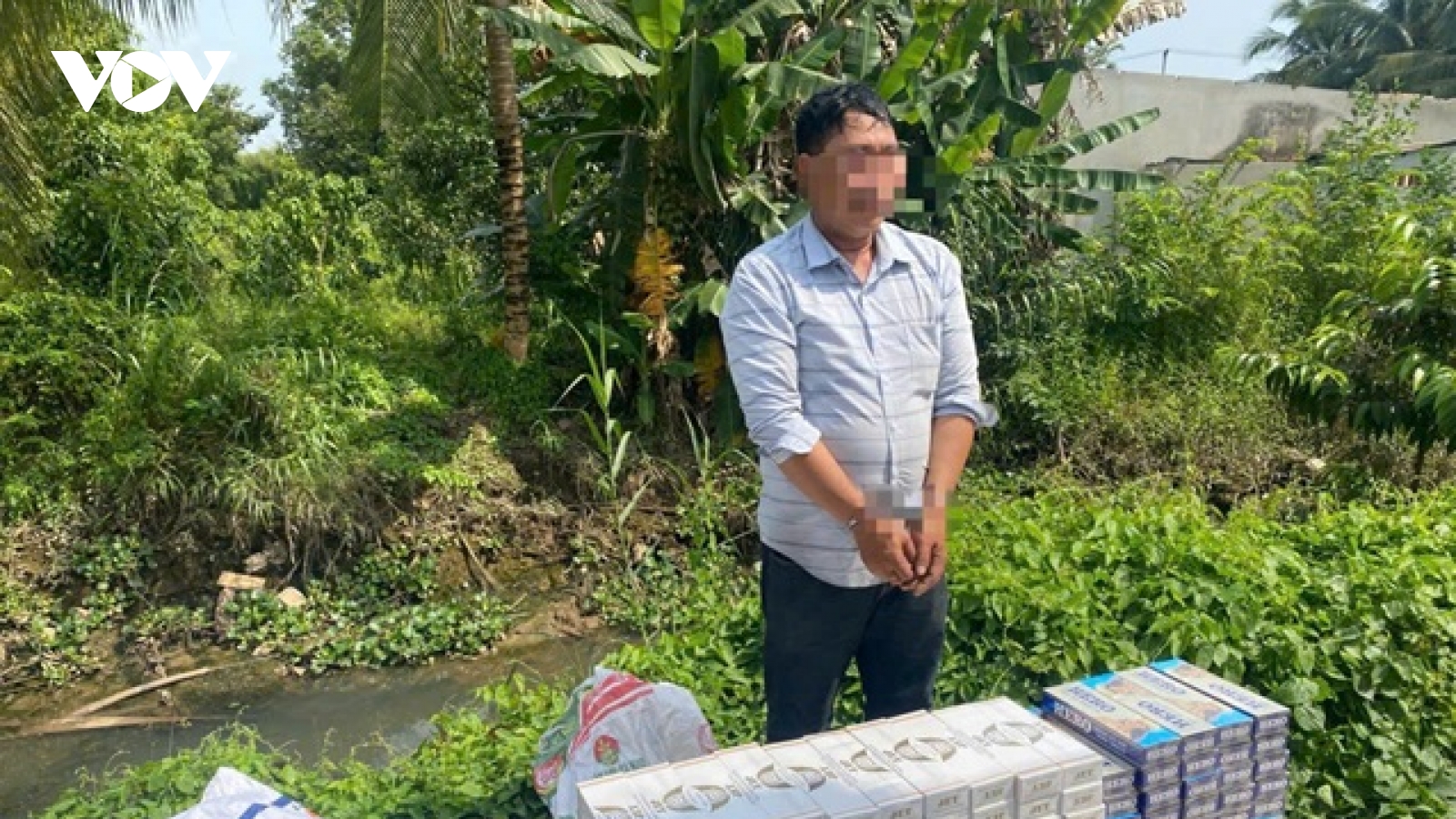 Đồng Tháp: Liên tiếp phát hiện các vụ vận chuyển thuốc lá lậu