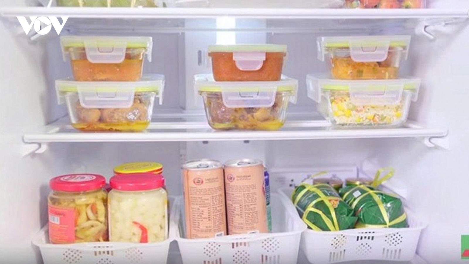 Tết trữ nhiều thực phẩm: Làm thế nào để không hư hỏng, ngộ độc?