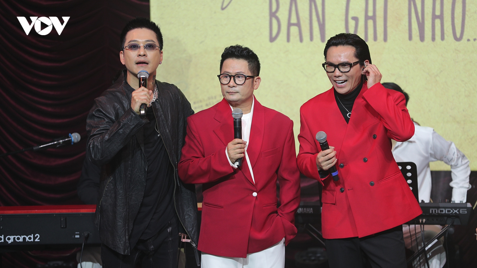 Tuấn Hưng, Bằng Kiều, Anh Tú làm live-concert tái hợp Quả Dưa Hấu