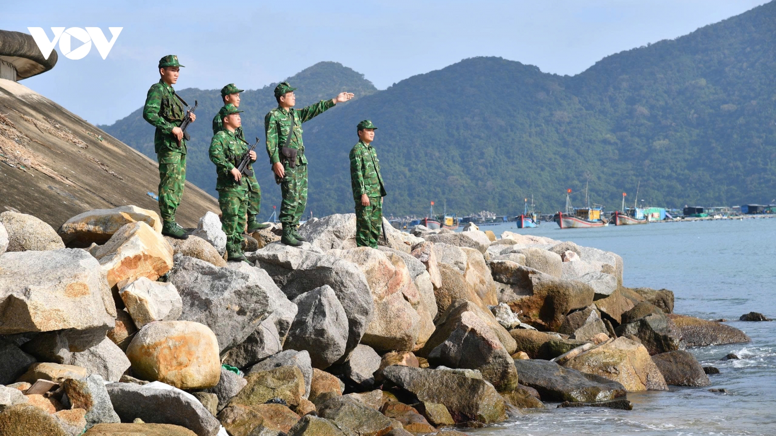 Mùa xuân nơi đầu sóng ngọn gió Đắk Lắk