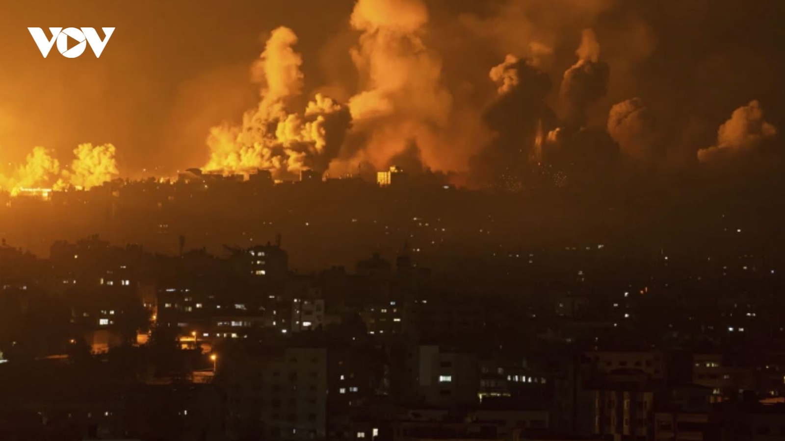 Israel tiếp tục không kích vào Lebanon và Gaza