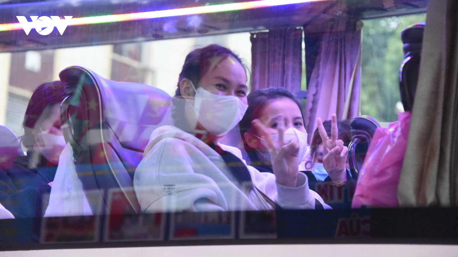 3.000 công nhân tại TP.HCM về quê trên “Chuyến xe Công đoàn - Xuân năm 2026”