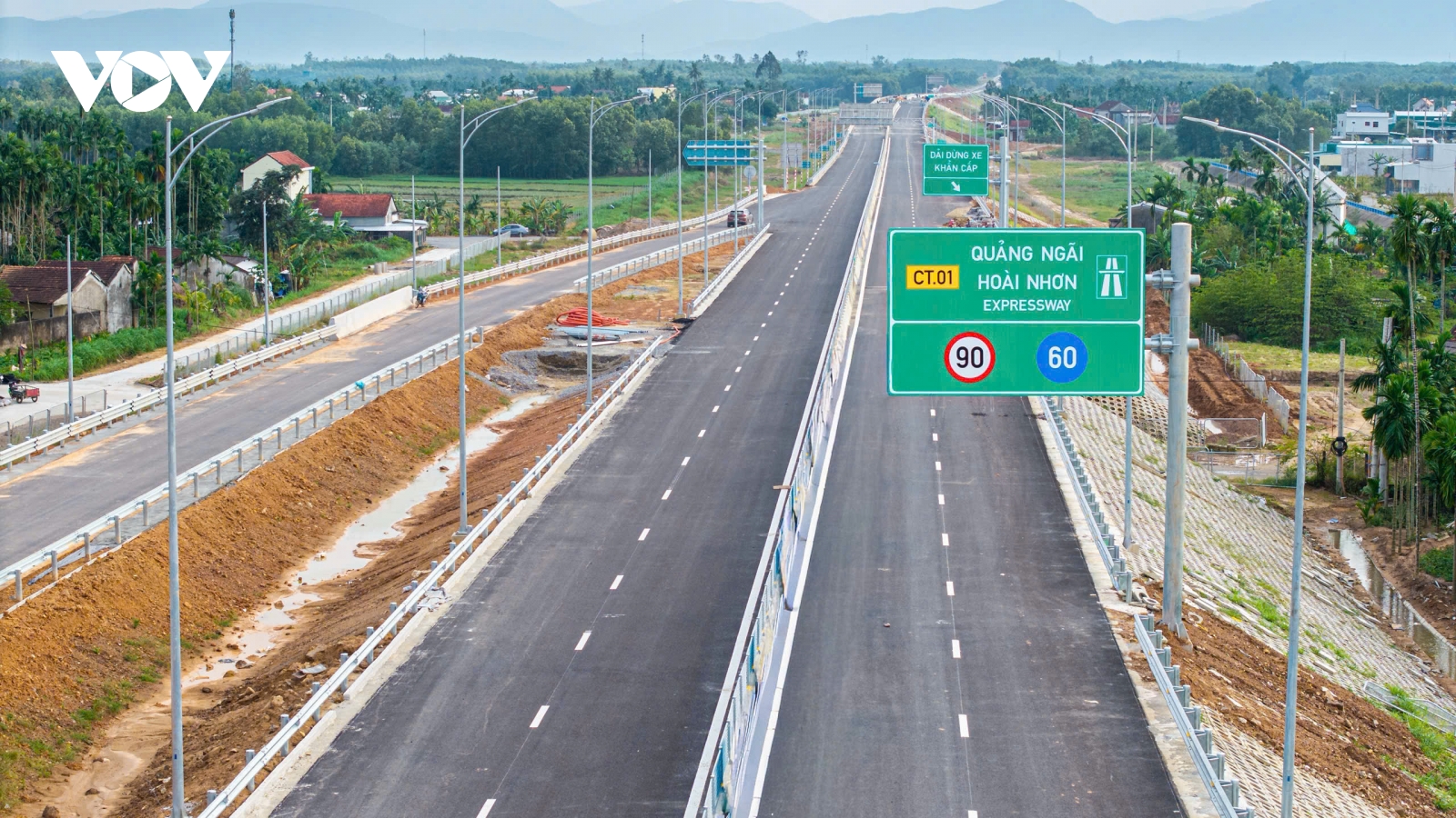 Cần gần 500.000 tỷ đồng hoàn thiện hơn 2.800km cao tốc hạn chế 2 làn xe