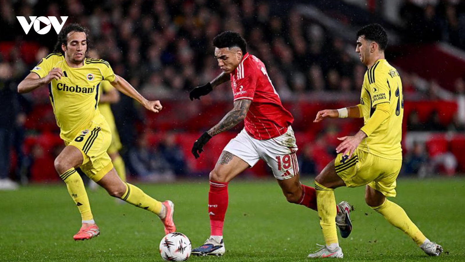Kết quả bóng đá hôm nay 27/2: Xác định các đội vượt qua vòng play-off