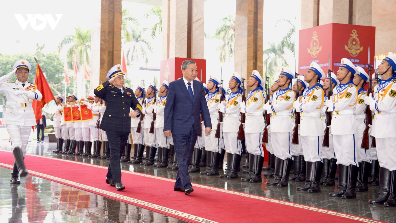 Tổng Bí thư dự lễ đón nhận danh hiệu Anh hùng LLVTND của Quân chủng Hải quân