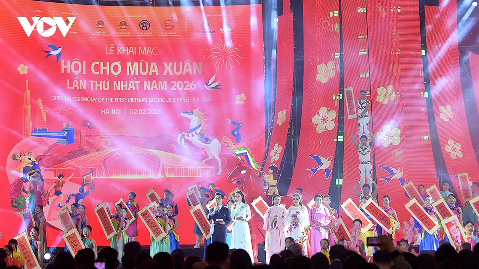 Rực rỡ sắc xuân trong Chương trình khai mạc Hội chợ Mùa Xuân 2026