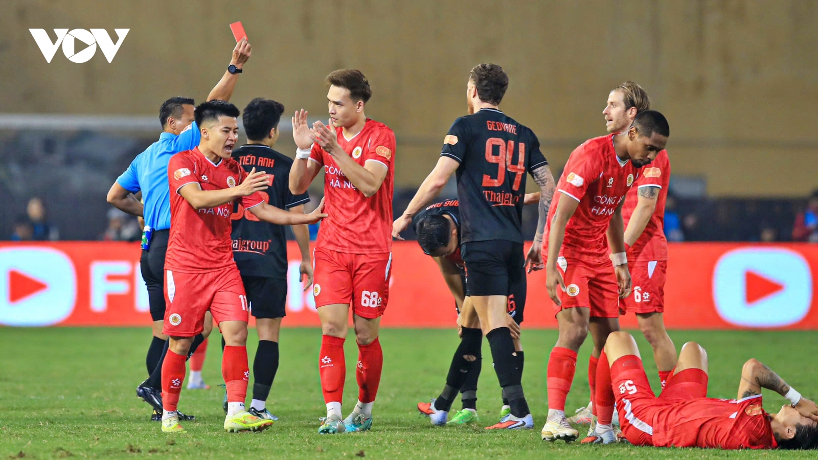 Ninh Bình trả giá đắt sau trận thua CLB CAHN ở vòng 12 V-League