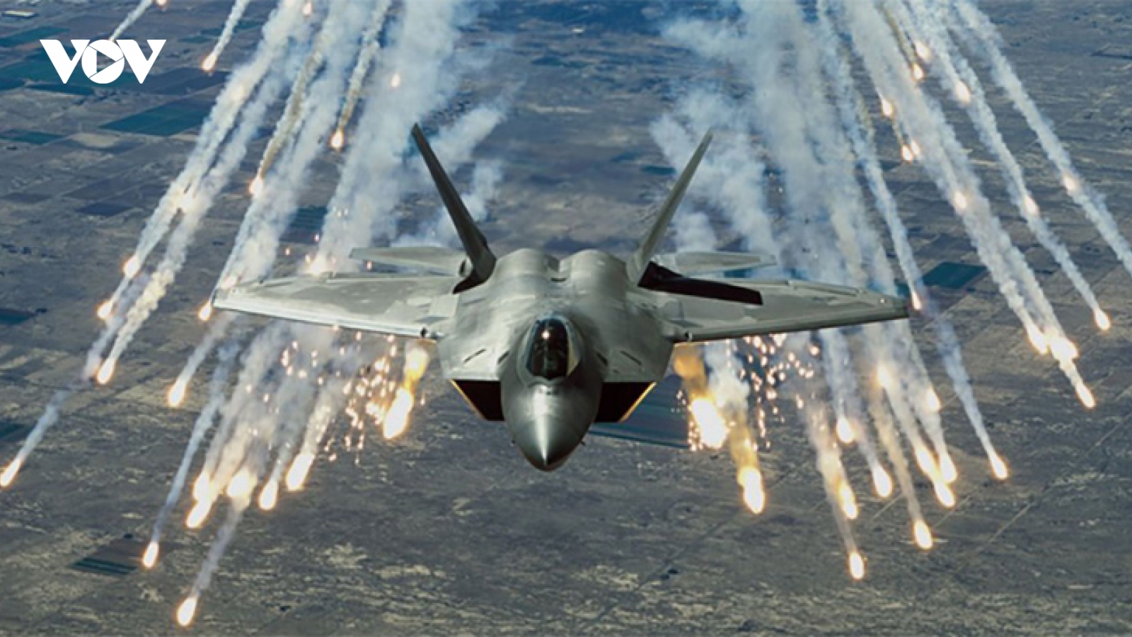 Vì sao Mỹ triển khai F-22 tới Israel giữa căng thẳng với Iran?