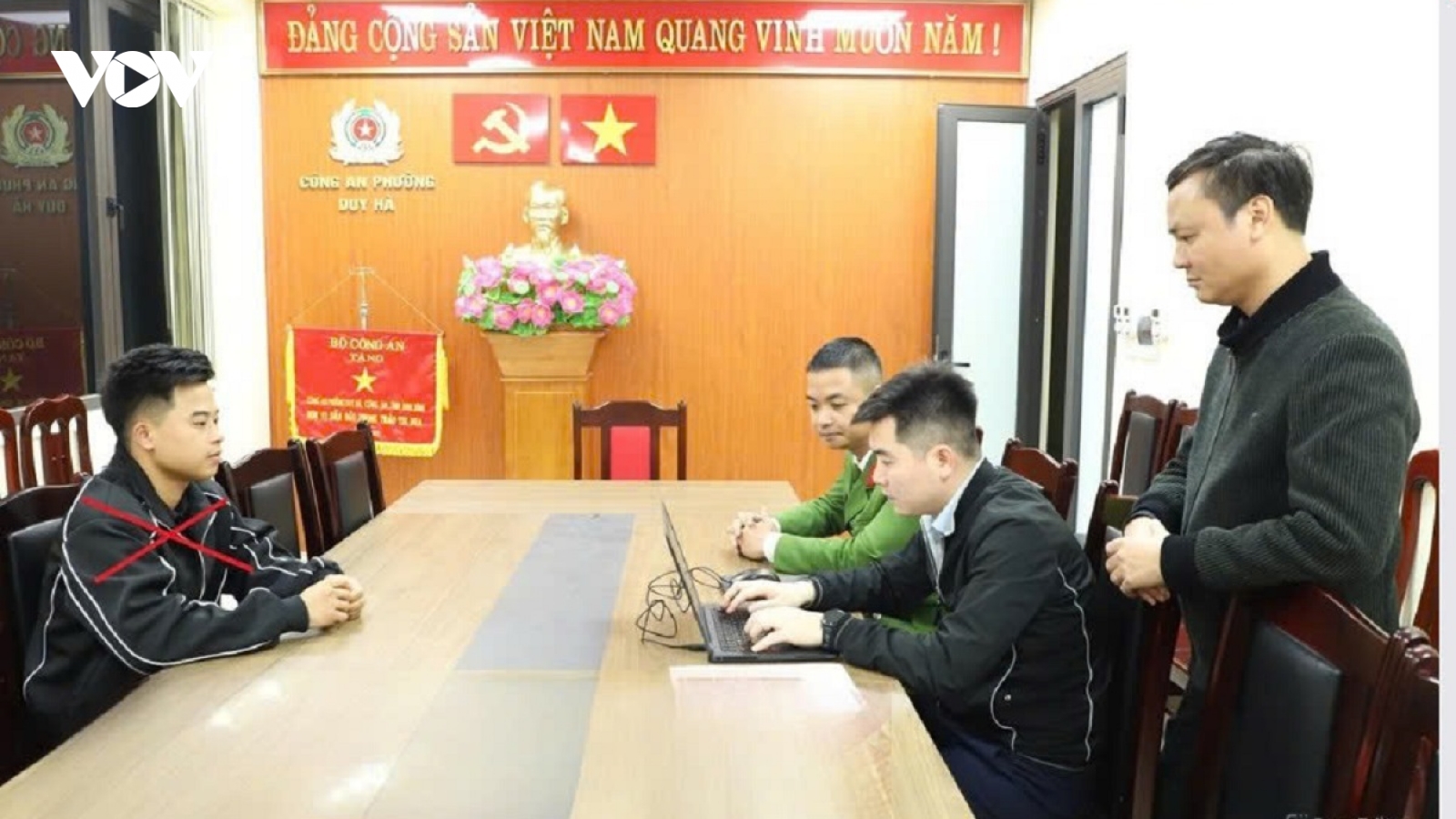 Vụ gần 2,8 tấn giá đỗ ngâm hóa chất độc hại tại Ninh Bình: Chủ cơ sở bị khởi tố