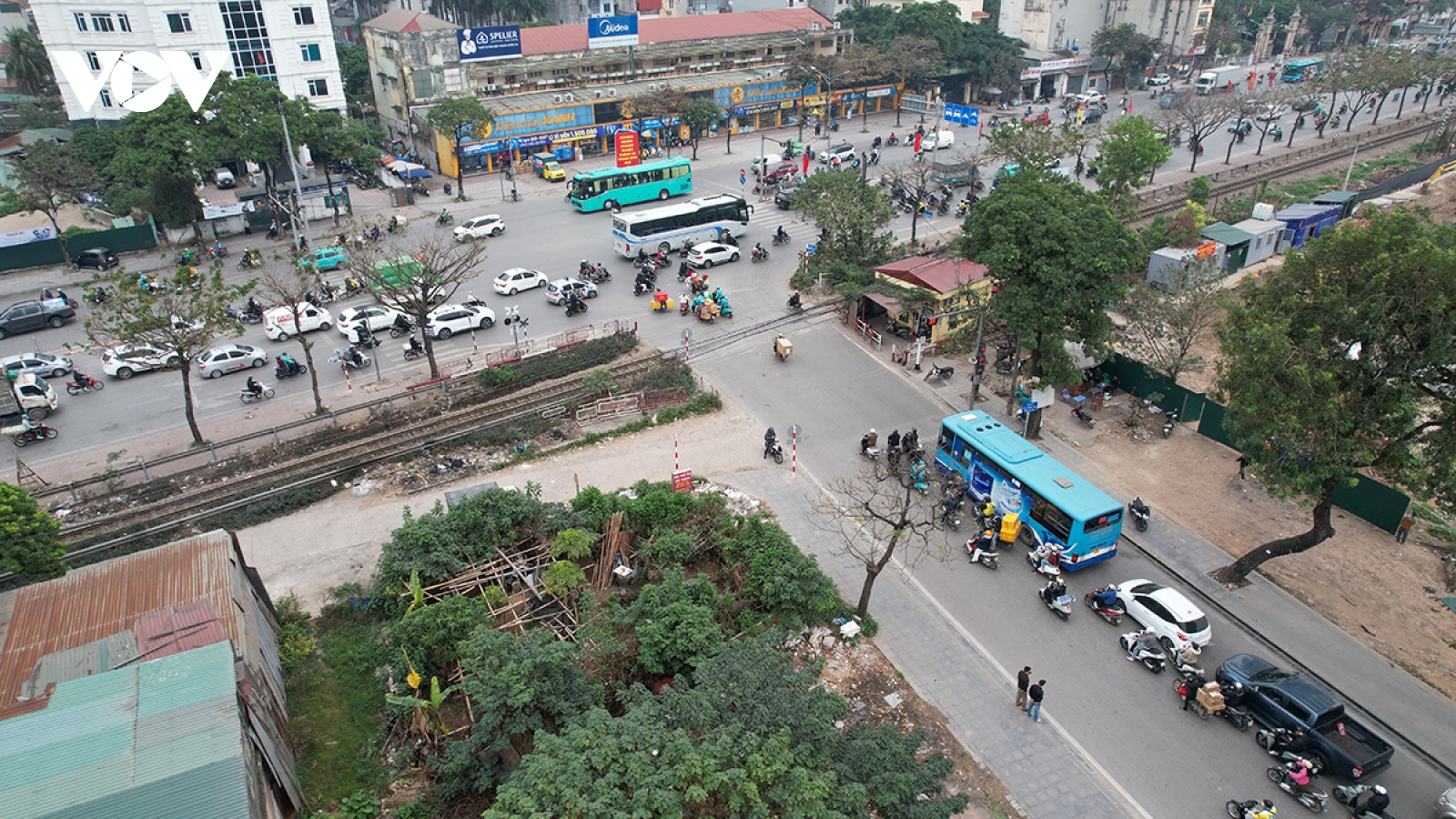 Hà Nội điều chỉnh “điểm nghẽn” giao thông, đường Giải Phóng vẫn ùn tắc triền miên