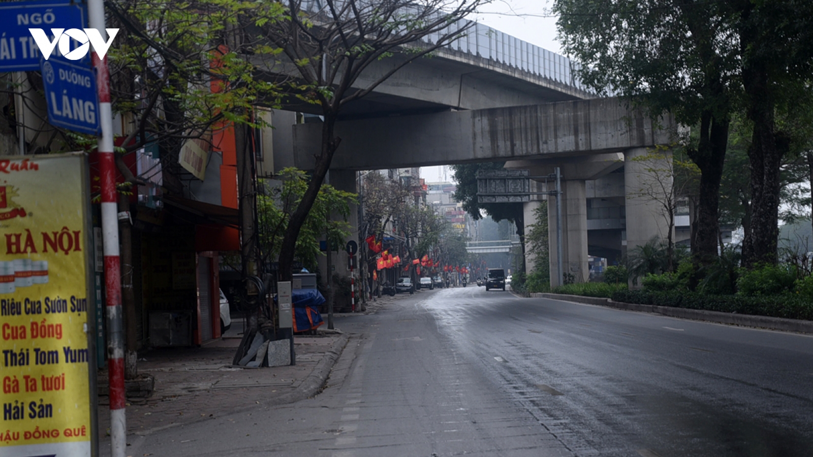 Giao thông, phố phường Hà Nội - khoảng lặng hiếm hoi ngày mùng 1 Tết