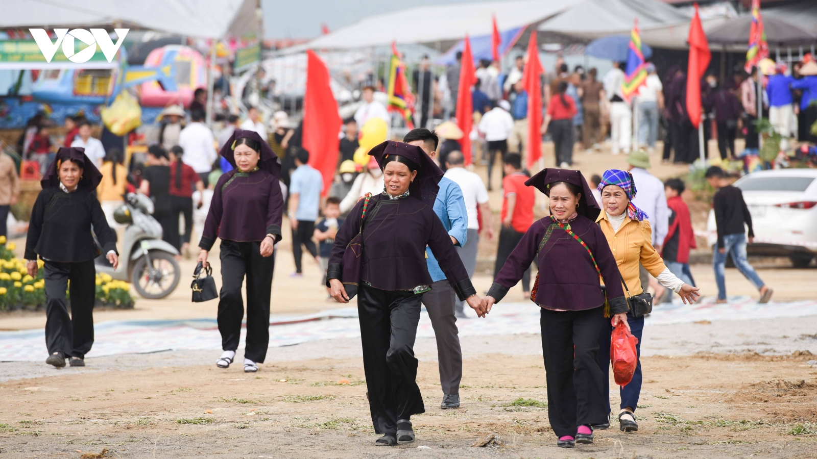 Đặc sắc lễ Hội hát Sloong hao vùng cao Tân Sơn, Bắc Ninh