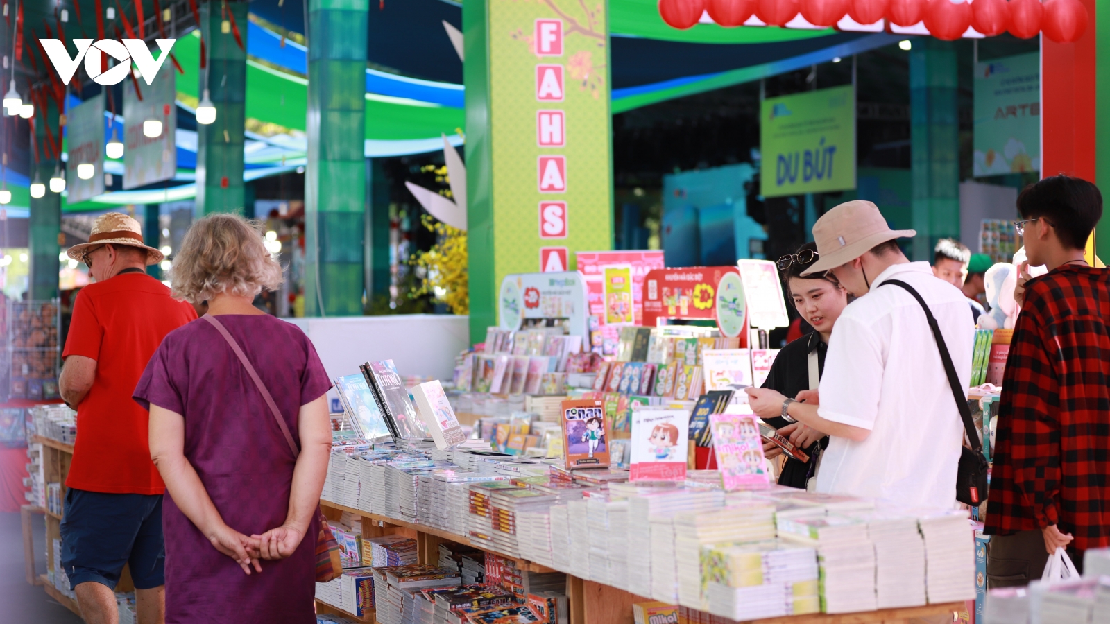 Đường sách Tết 2026 của TP.HCM lập kỷ lục, đón 1 triệu khách, thu gần 8,2 tỷ