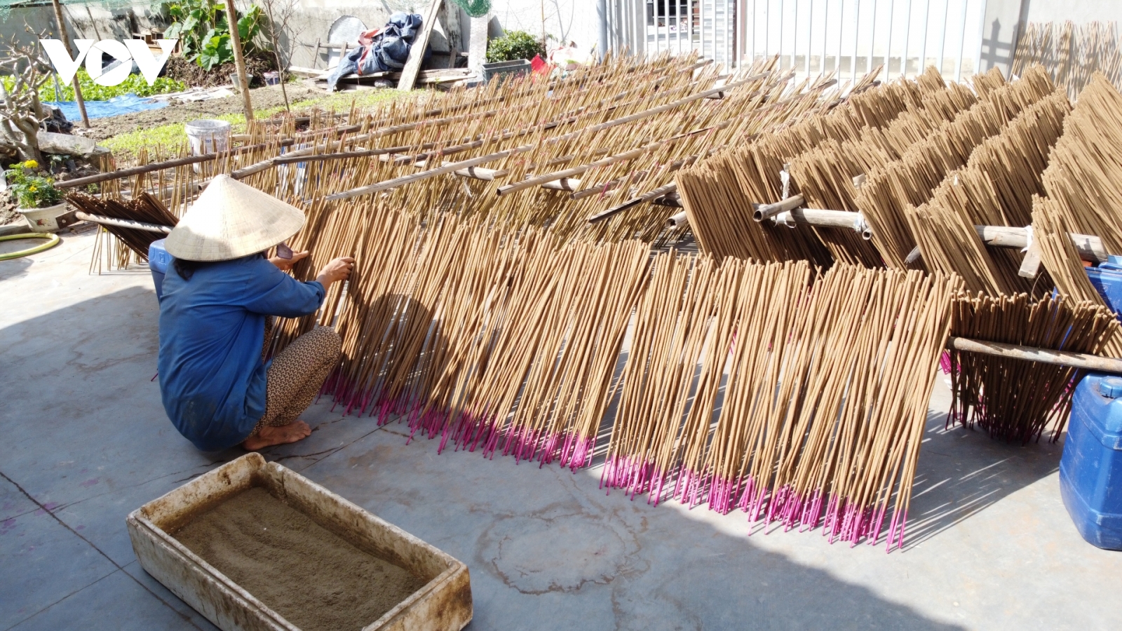 Giữ lửa làng hương trầm hơn 300 năm tuổi ở Quảng Trị ngày giáp Tết