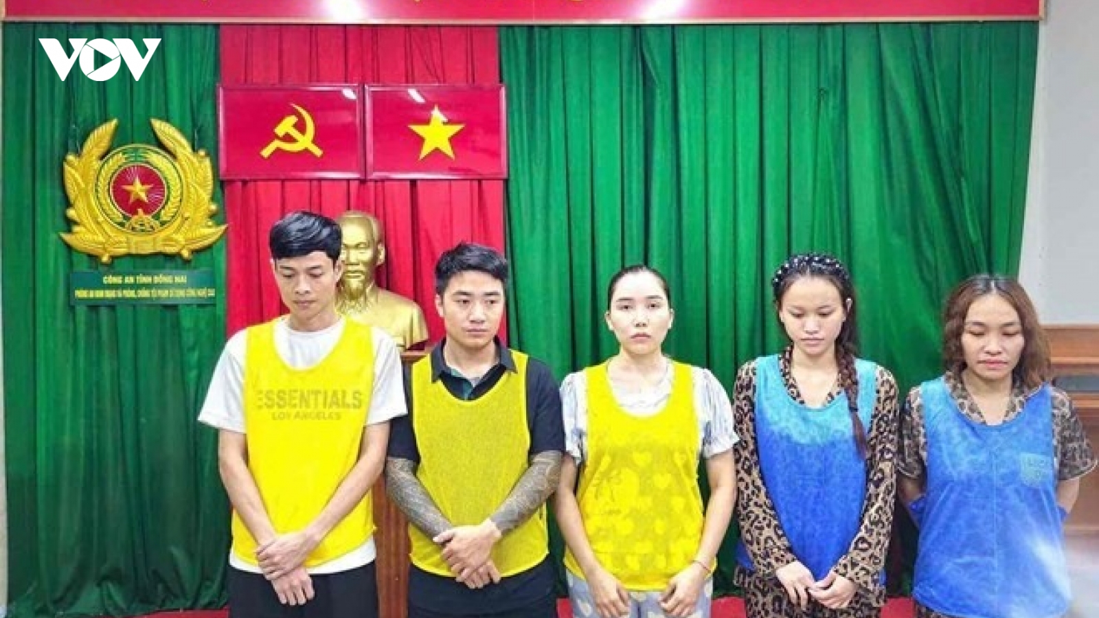 Để những tổ chức lừa đảo trên không gian mạng không còn đất sống