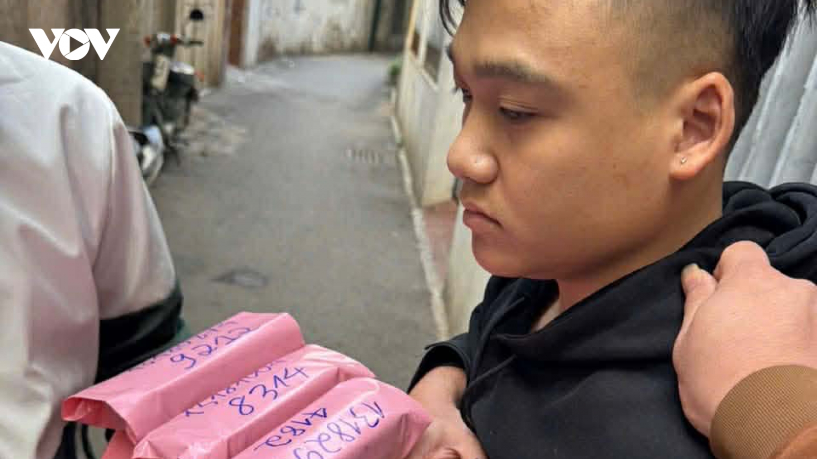 Triệt phá đường dây ma túy "đội lốt" thuốc lá điện tử, pod chill nhắm vào học sinh