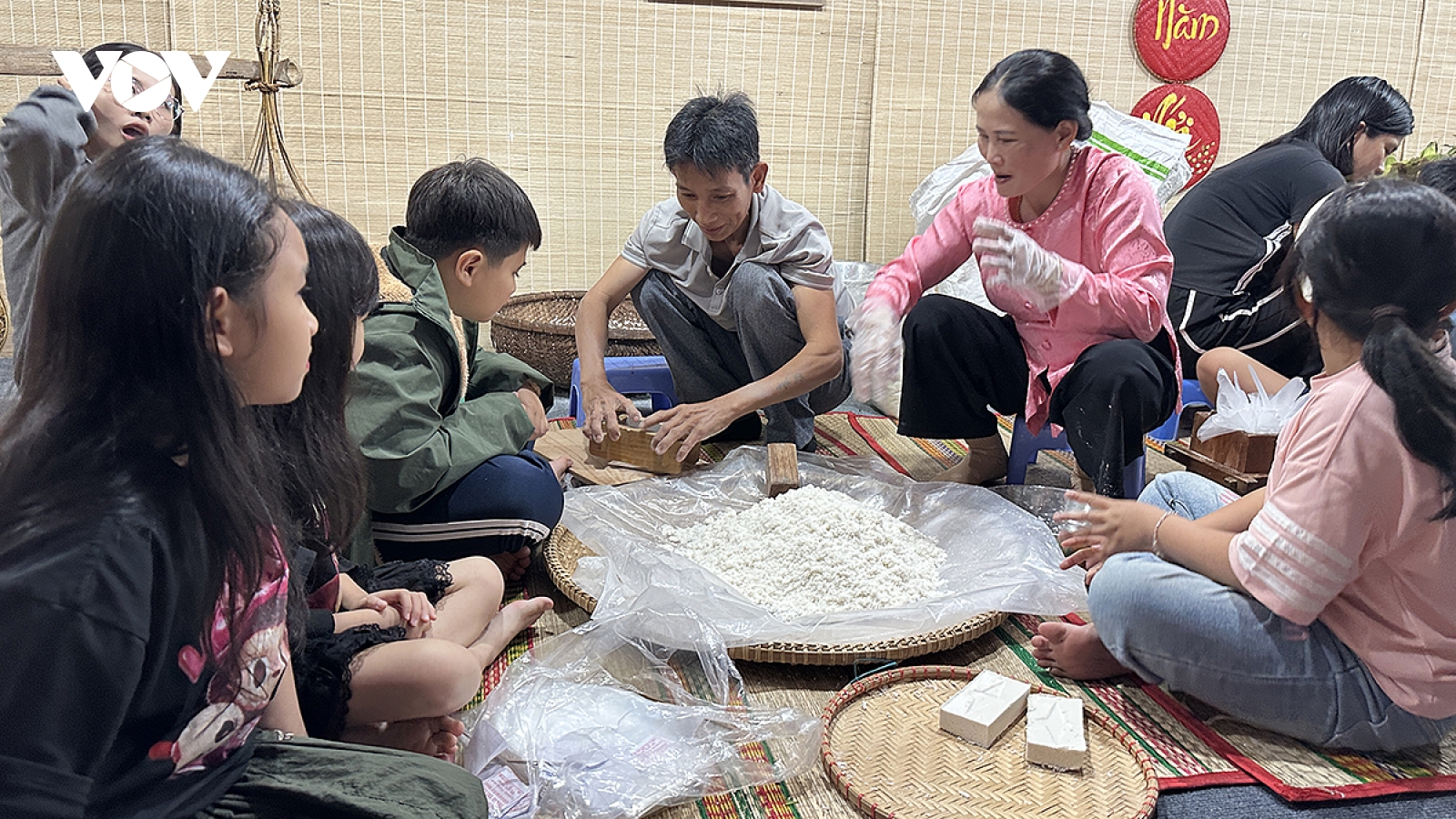 "Góc Tết xưa": Hồn xưa trong Tết nay ở bảo tàng Phú Yên