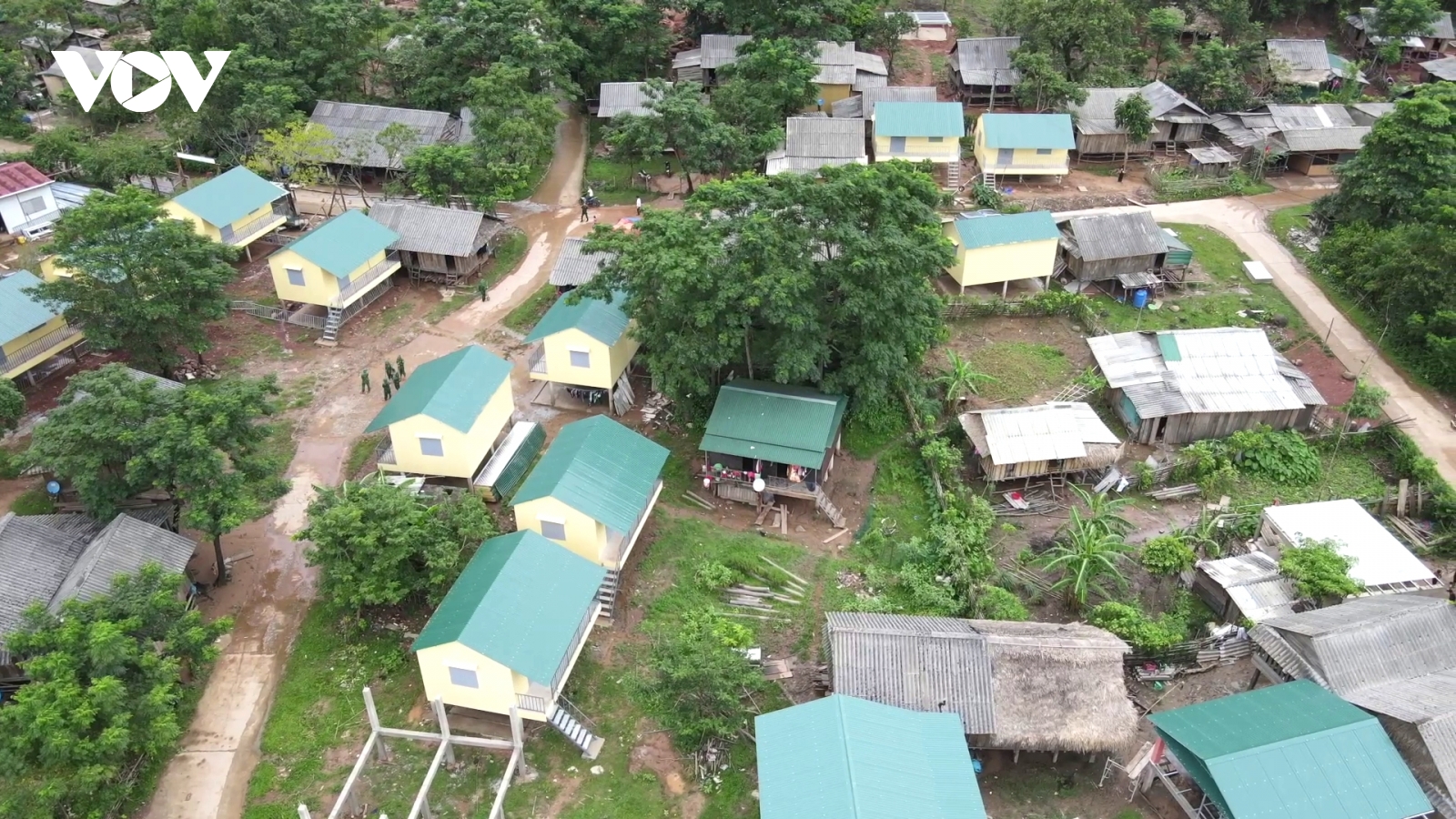 Mùa xuân đầu tiên trong những ngôi nhà mới, thắp sáng niềm hy vọng