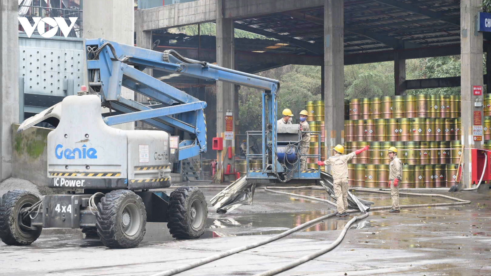 Hiện trường vụ nổ lớn tại nhà máy Phốt pho Vàng Việt Nam, một trưởng ca tử vong