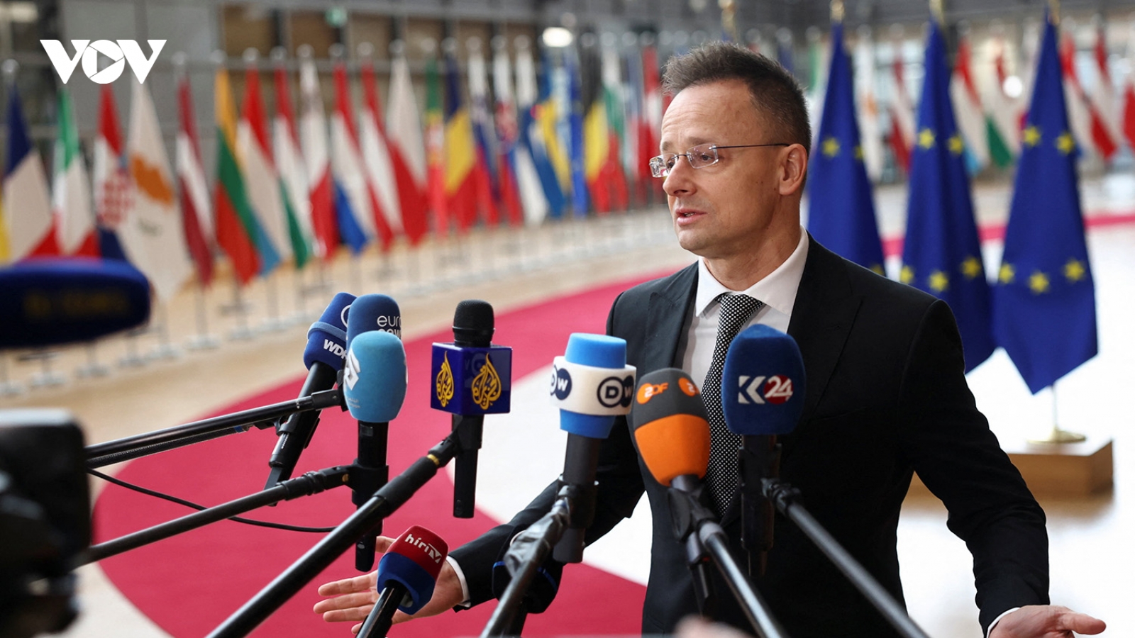 Hungary phủ quyết khoản vay khẩn cấp 90 tỷ euro của EU cho Ukraine