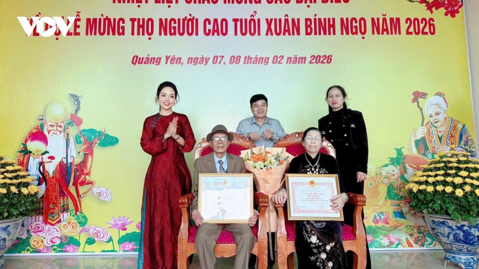 Quảng Ninh chúc thọ khoảng 2.300 người cao tuổi Xuân Bính Ngọ 2026